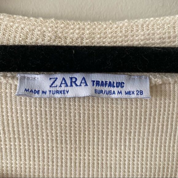 ZARA-PEARL Textured Balloon Sleeve Pullover (Medium) - Picture 9 of 10